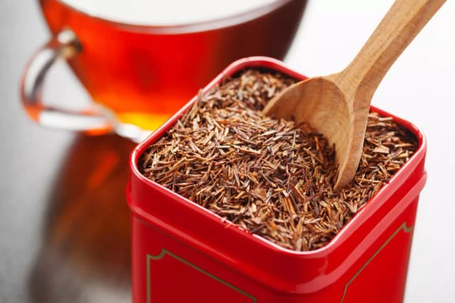 Najlepsza herbata rooibos – wybierz idealną dla siebie i ciesz się smakiem Najlepsza herbata rooibos – wybierz idealną dla siebie i ciesz się smakiem