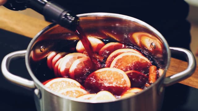 Grzaniec jaka temperatura – idealna temperatura dla najlepszego smaku Grzaniec jaka temperatura – idealna temperatura dla najlepszego smaku
